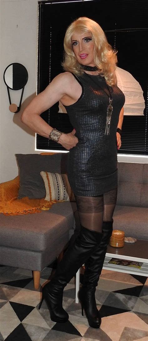 All about crossdressers and male to female transformation. . Samantha sissy world